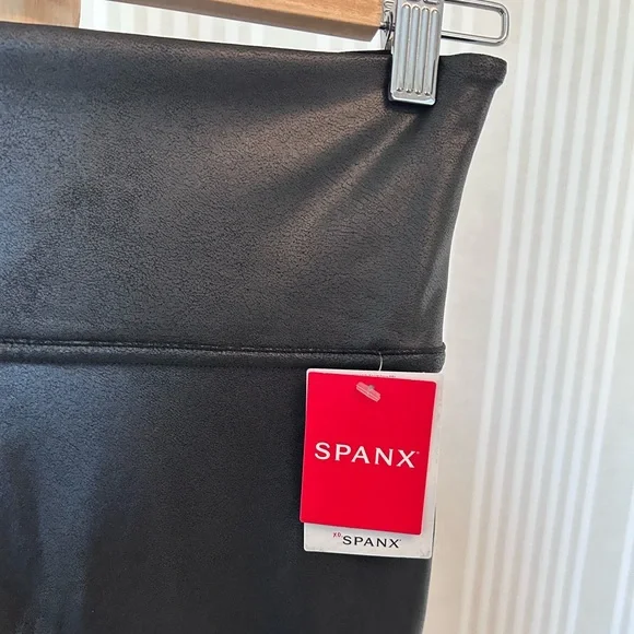NWT SPANX Faux Leather Leggings Black Women’s Size Small - Picture 3 of 5